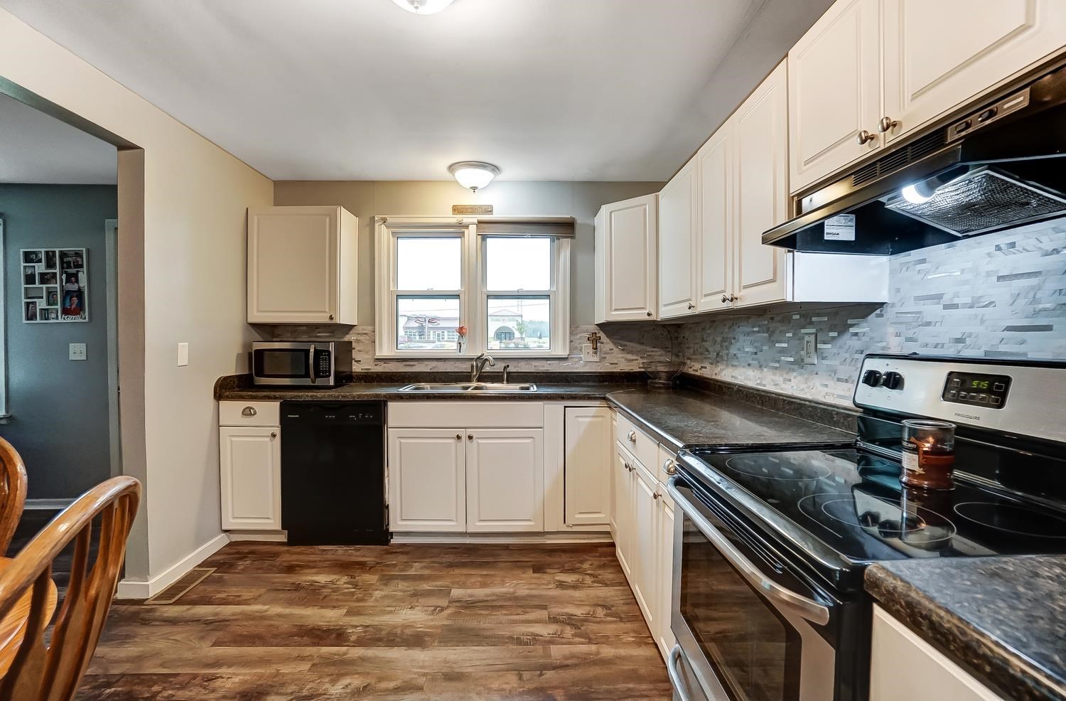 5747 St Joe Center Road Fort Wayne, IN 46835 - Photo 7 of 26 Gallery Image 7