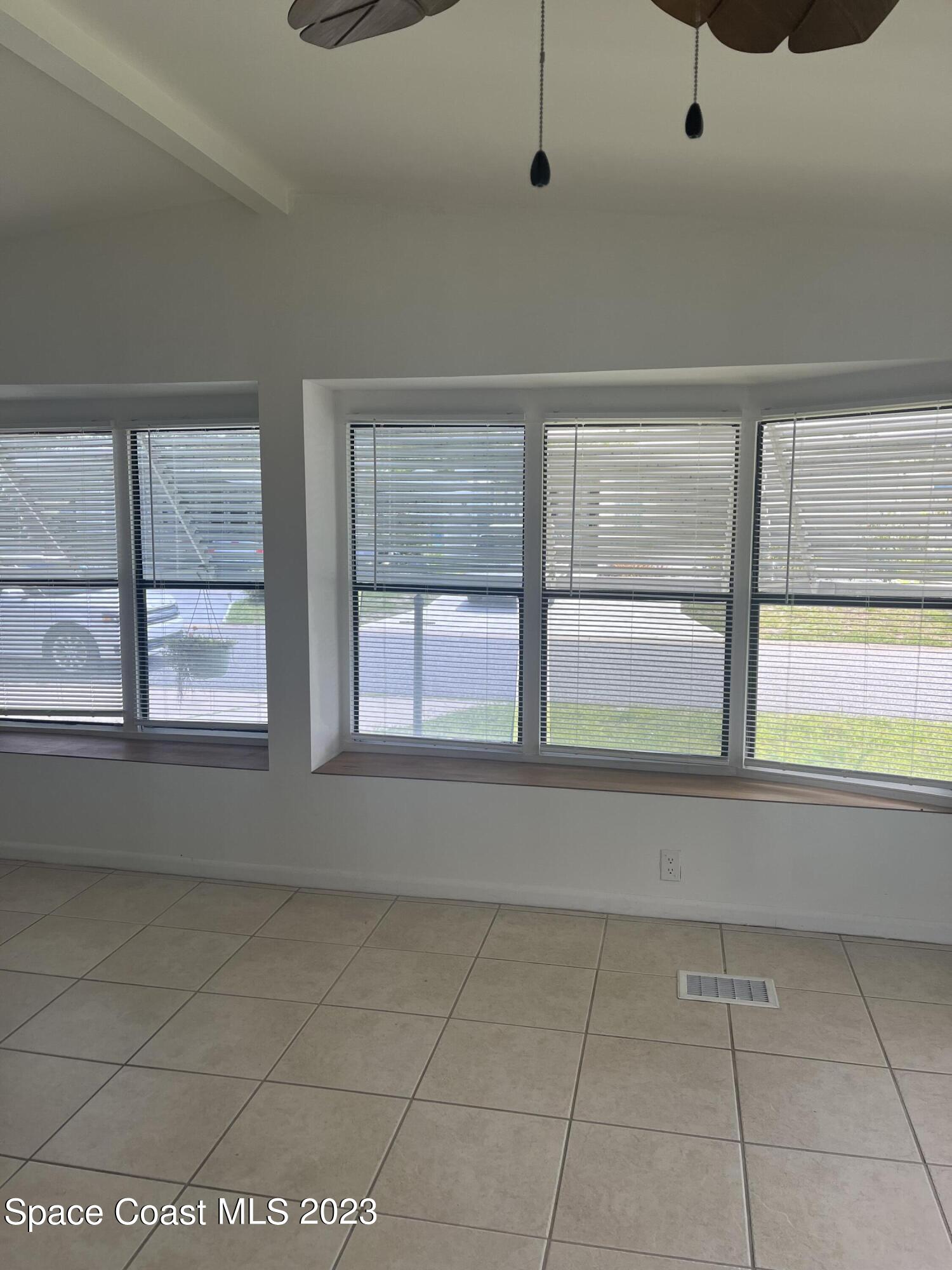 314 Loquat Drive Sebastian, FL 32976 - Photo 7 of 18 IMG-1451