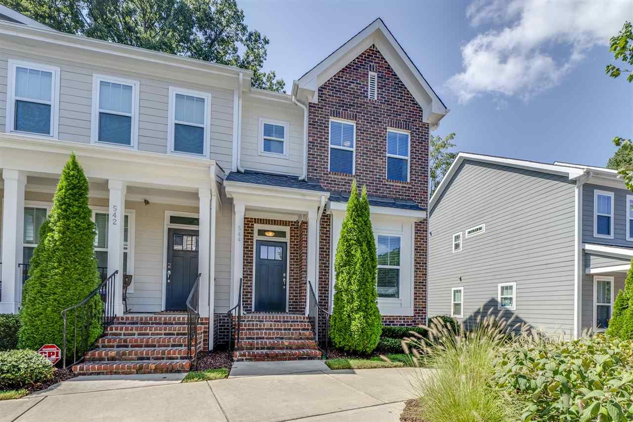 544 Ledbetter Court Raleigh, NC 27608 - Photo 2 of 29 Photo 2