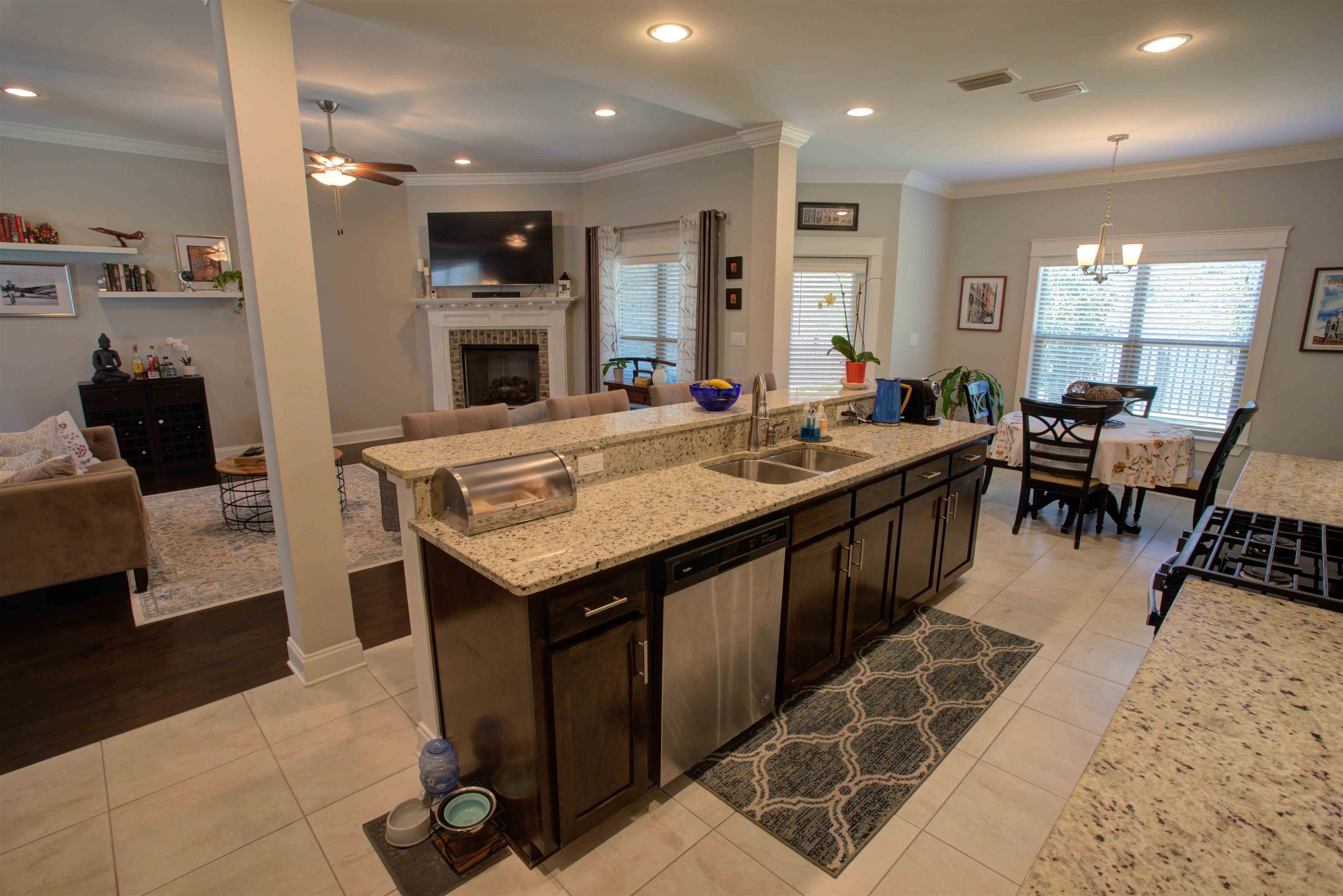 8706 Bainbridge Drive Daphne, AL 36526 - Photo 9 of 32