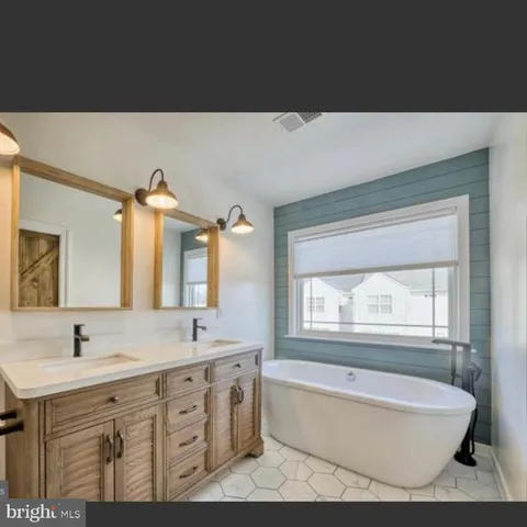 $3,500 | 540 Legrace Terrace Northeast, Leesburg, VA 20176