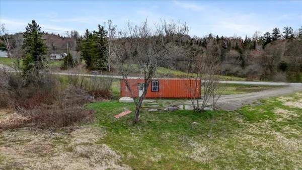 $69,000 | 6847 Highway 122, Sheffield, VT 05866