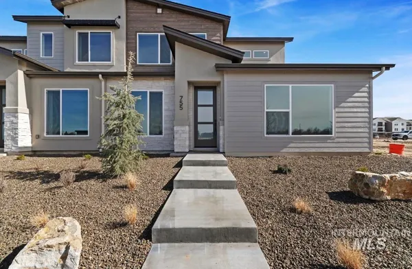 $589,880 | 749 South Calhoun Lane, Star, ID 83669