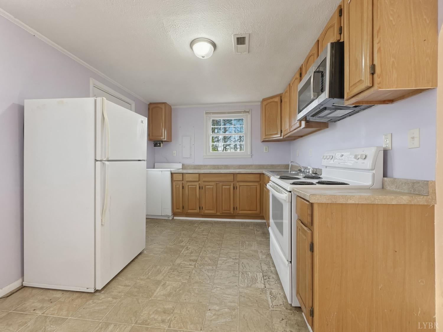 10368 Spring Mill Road Concord, VA 24538 - Photo 5 of 31