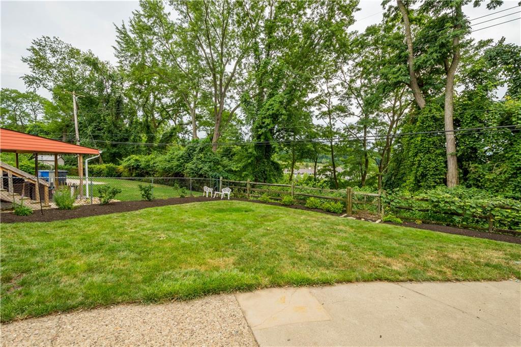 329 Orchard Spring Road Pittsburgh, PA 15220 - Photo 23 of 25 Gallery Image 23