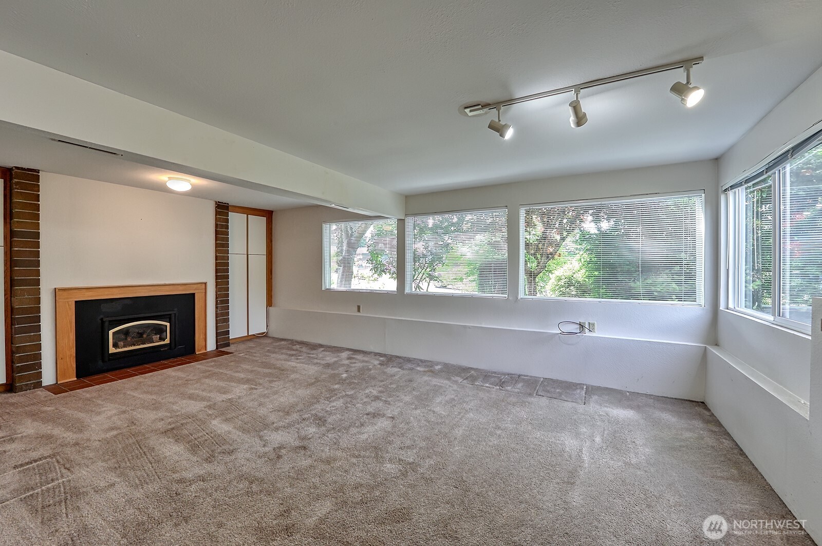 1008 West Toledo Street Bellingham, WA 98229 - Photo 23 of 40