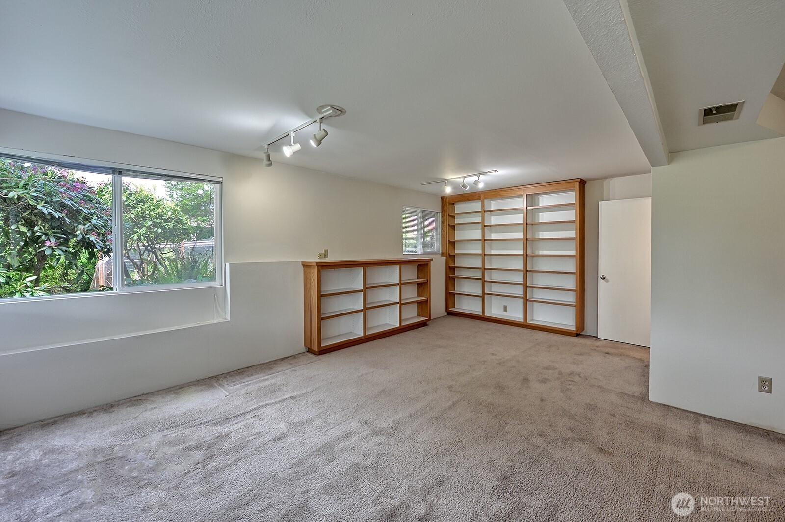 1008 West Toledo Street Bellingham, WA 98229 - Photo 25 of 40