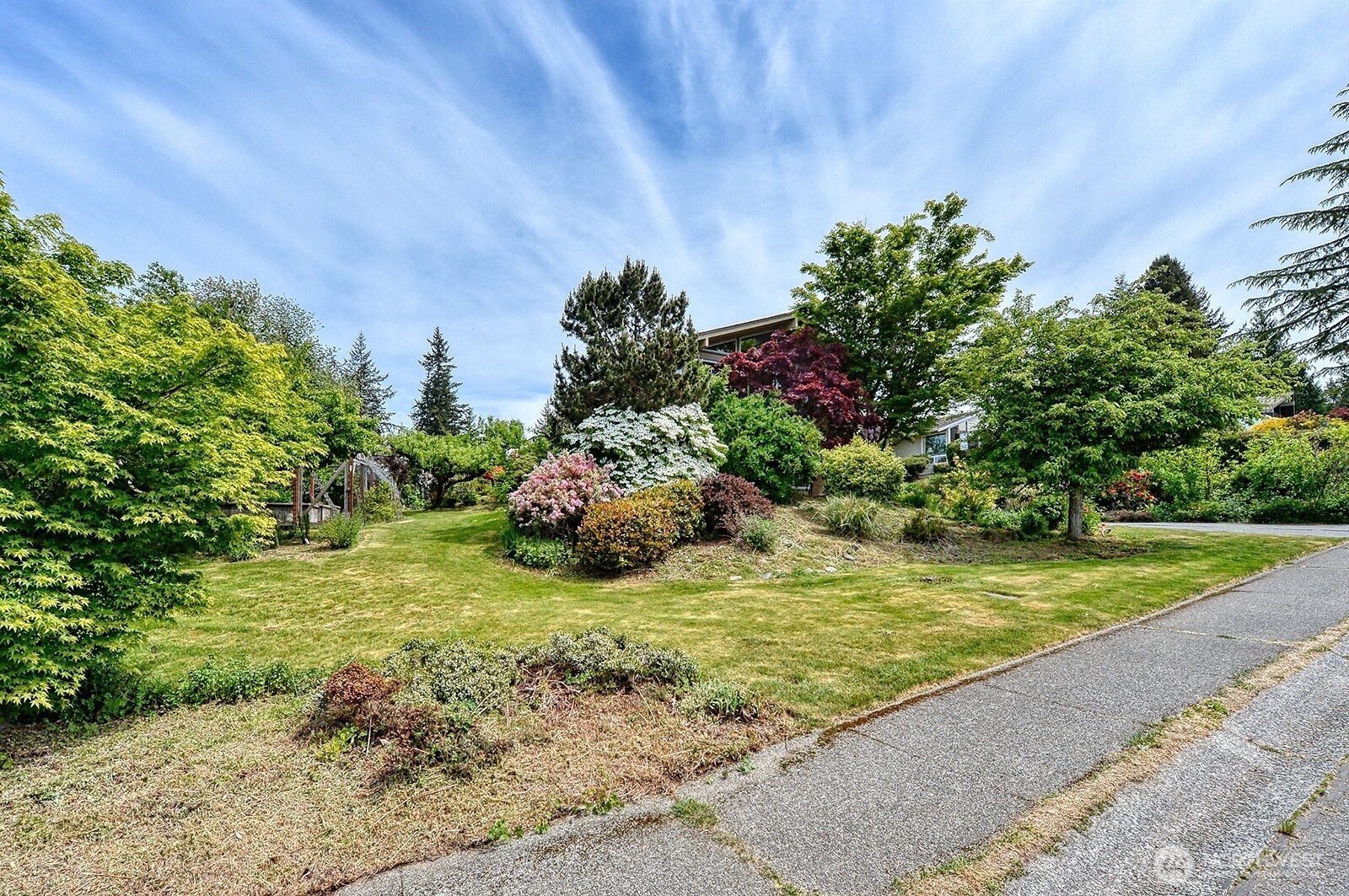 1008 West Toledo Street Bellingham, WA 98229 - Photo 3 of 40