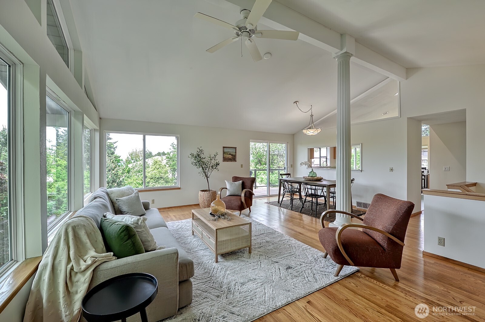 1008 West Toledo Street Bellingham, WA 98229 - Photo 10 of 40