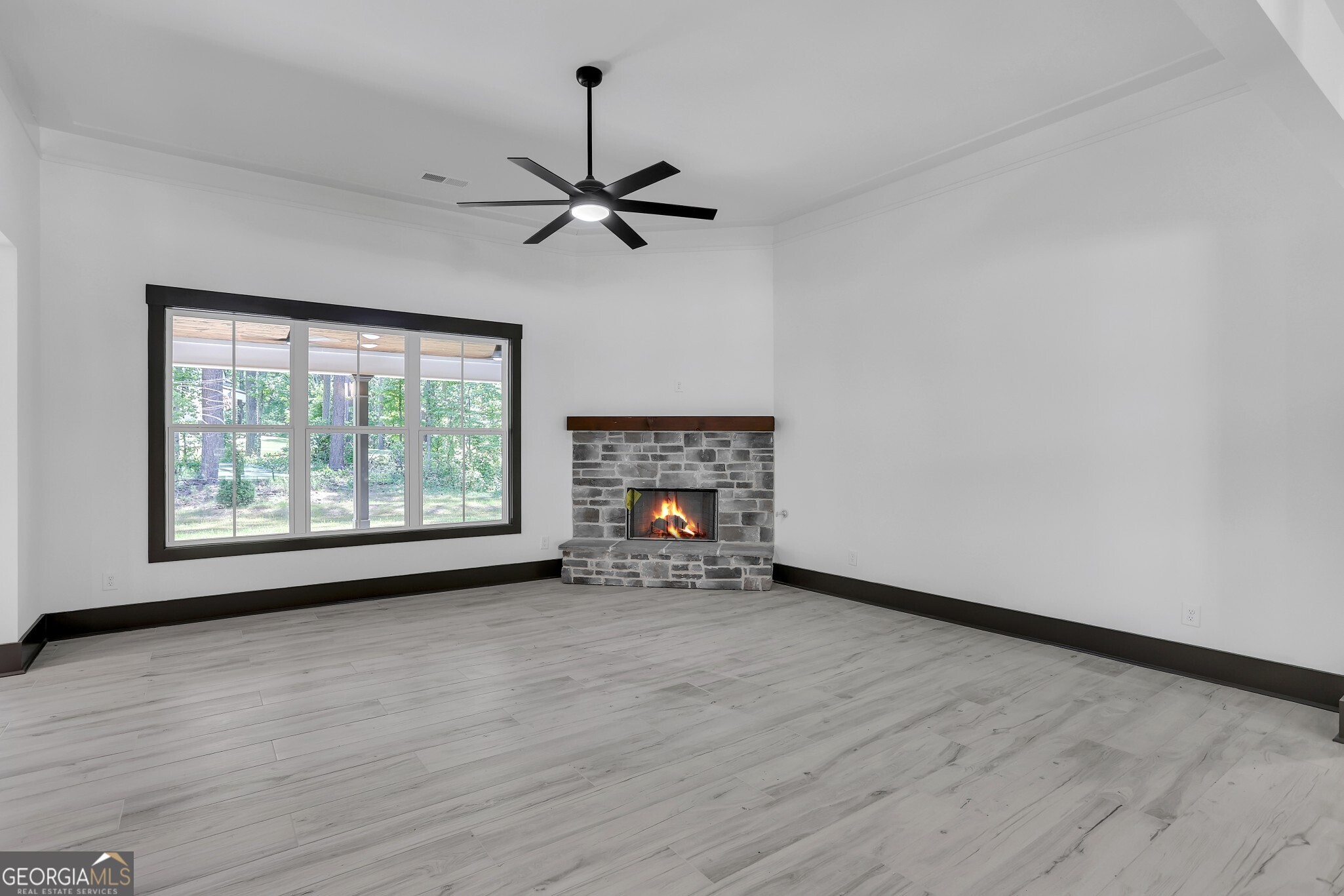 2043 Fischer Road Sharpsburg, GA 30277 - Photo 41 of 52 Family Room