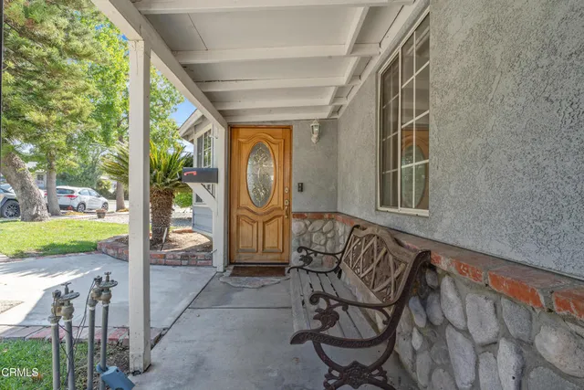 a view of an outdoor space with seating area