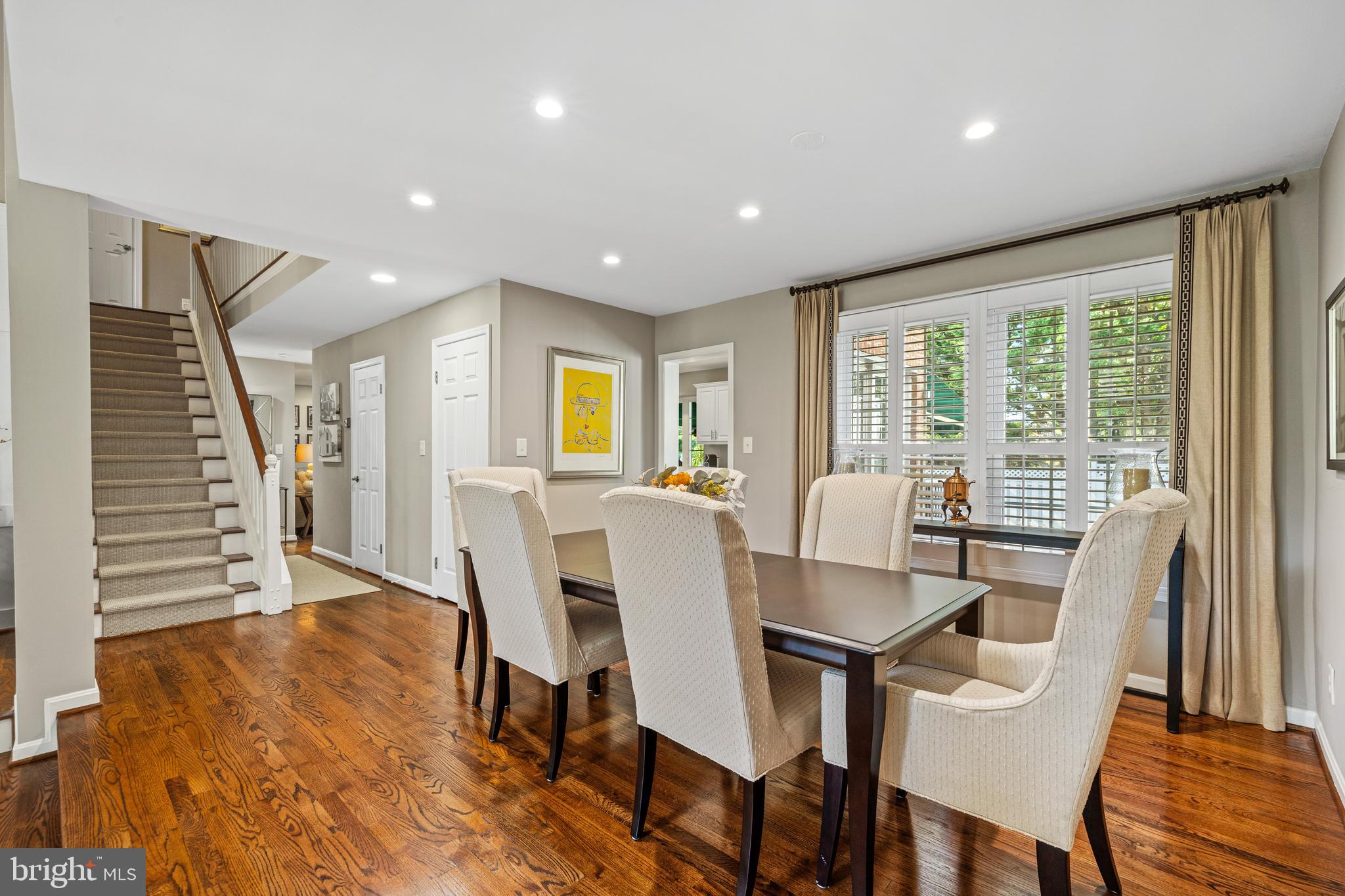 6 Nearfield Road Lutherville-Timonium, MD 21093 - Photo 10 of 48 Dining Room