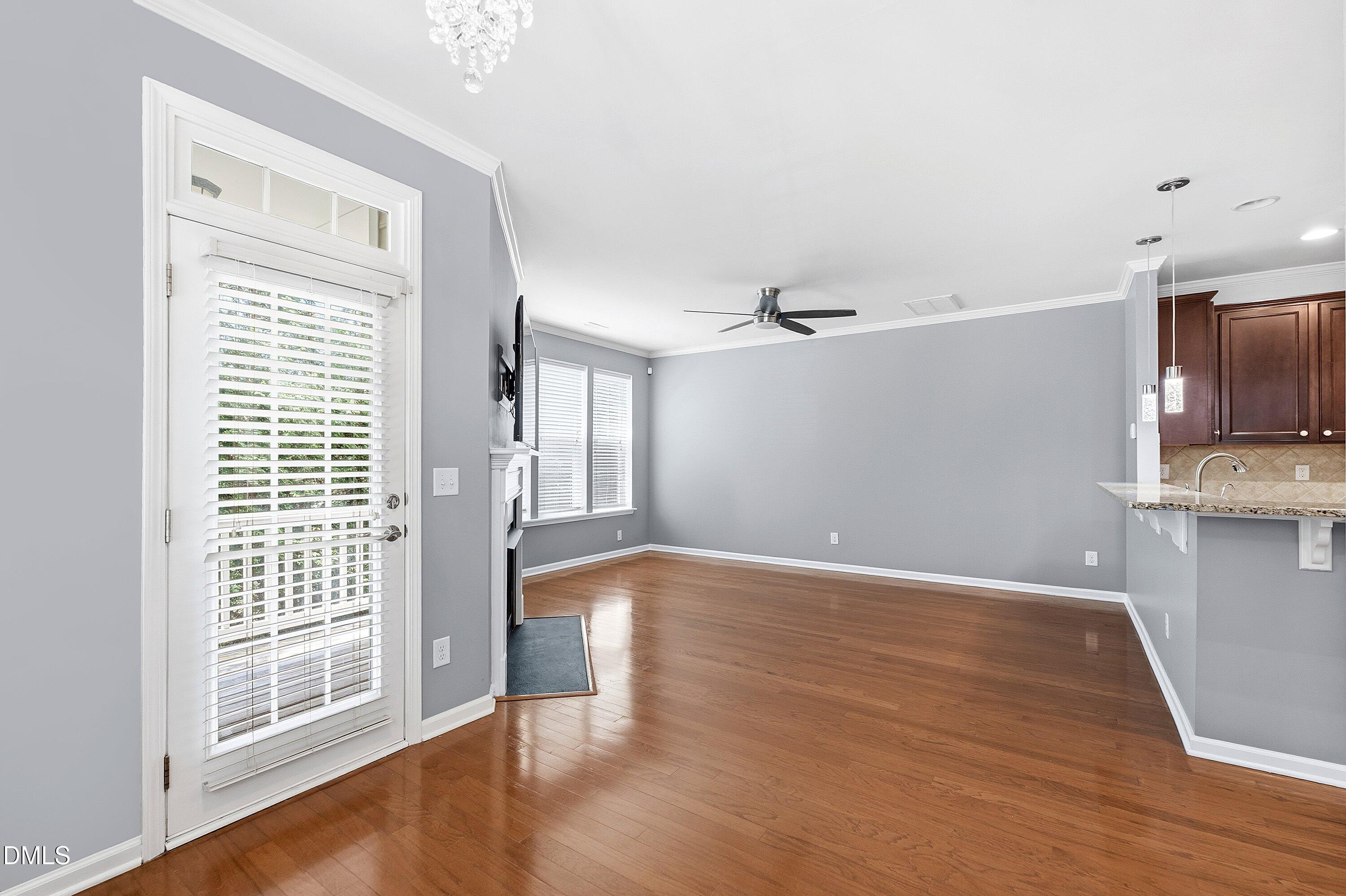5911 Longeria Court Raleigh, NC 27612 - Photo 20 of 53 20-5911 Longeria Ct -_7073