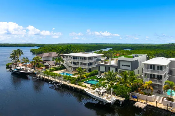 $5,250,000 | 64 Andros Road, Key Largo, FL 33037