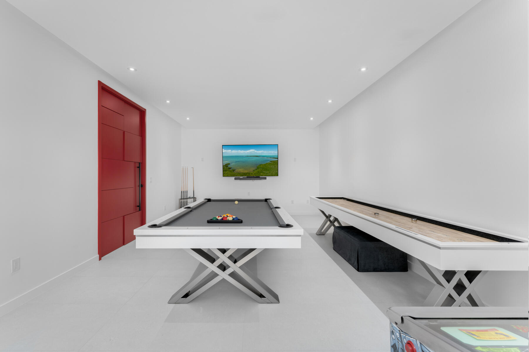 64 Andros Road Key Largo, FL 33037 - Photo 19 of 62 2nd view of spare room 2nd level