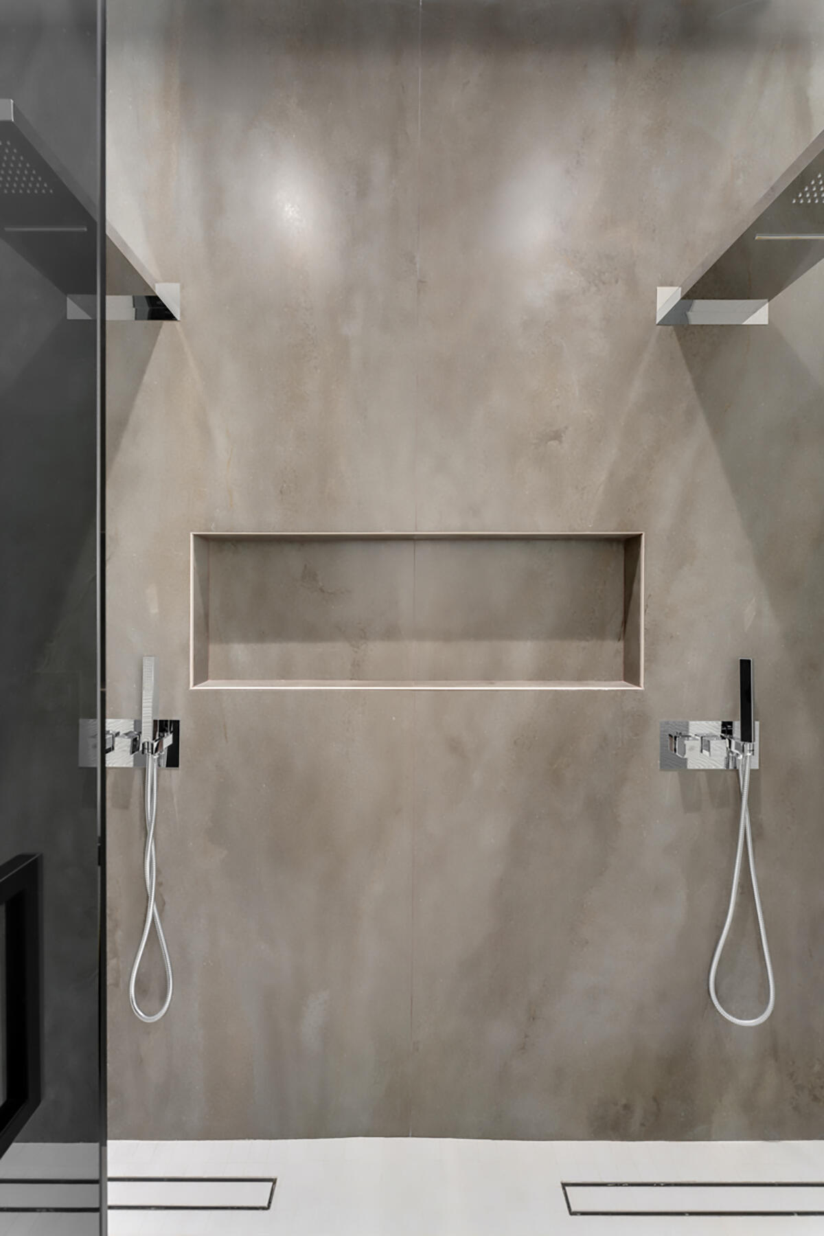 64 Andros Road Key Largo, FL 33037 - Photo 28 of 62 Primary Suite walk in shower