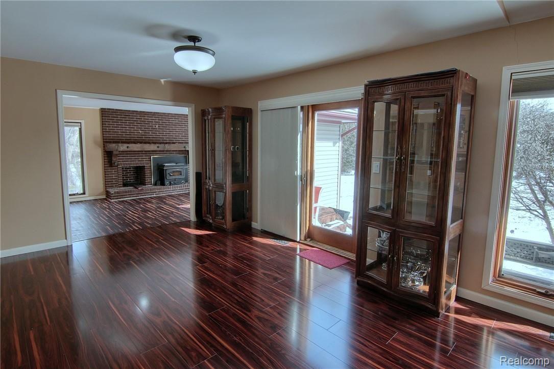 10175 Groh Road Grosse Ile, MI 48138 - Photo 21 of 39 8-Dining Room 2nd View.jpg