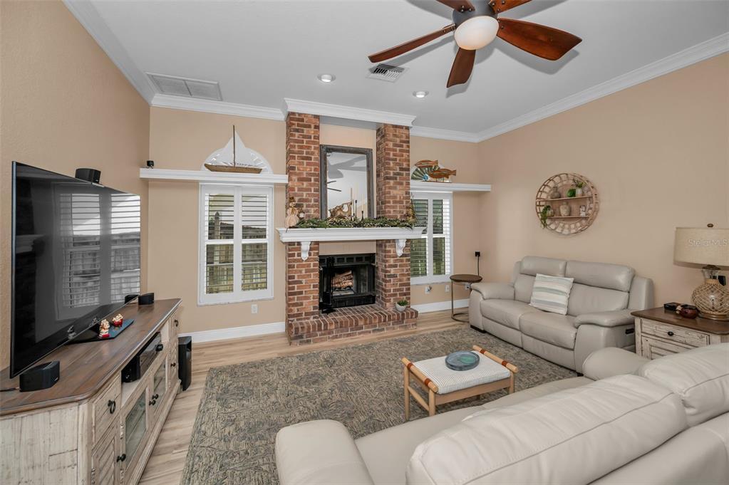 38 Ridgecroft Lane Safety Harbor, FL 34695 - Photo 8 of 89 Gallery Image 8