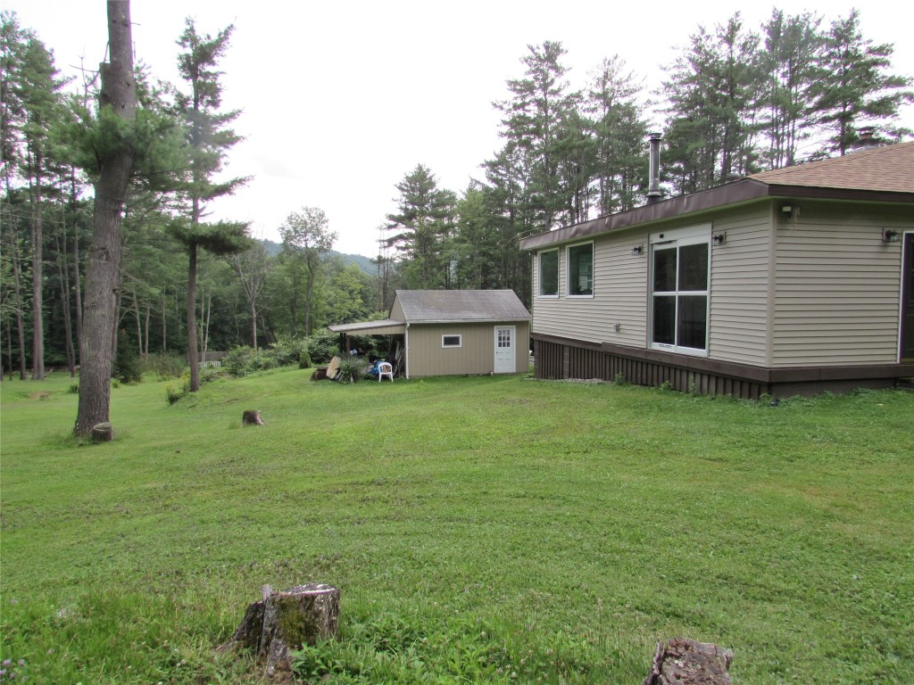 44 Duell Road Binghamton, NY 13904 - Photo 3 of 32 Gallery Image 3