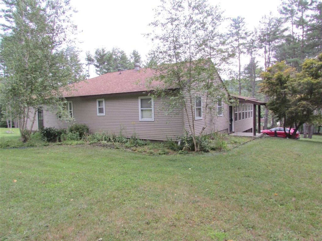 44 Duell Road Binghamton, NY 13904 - Photo 4 of 32 Gallery Image 4
