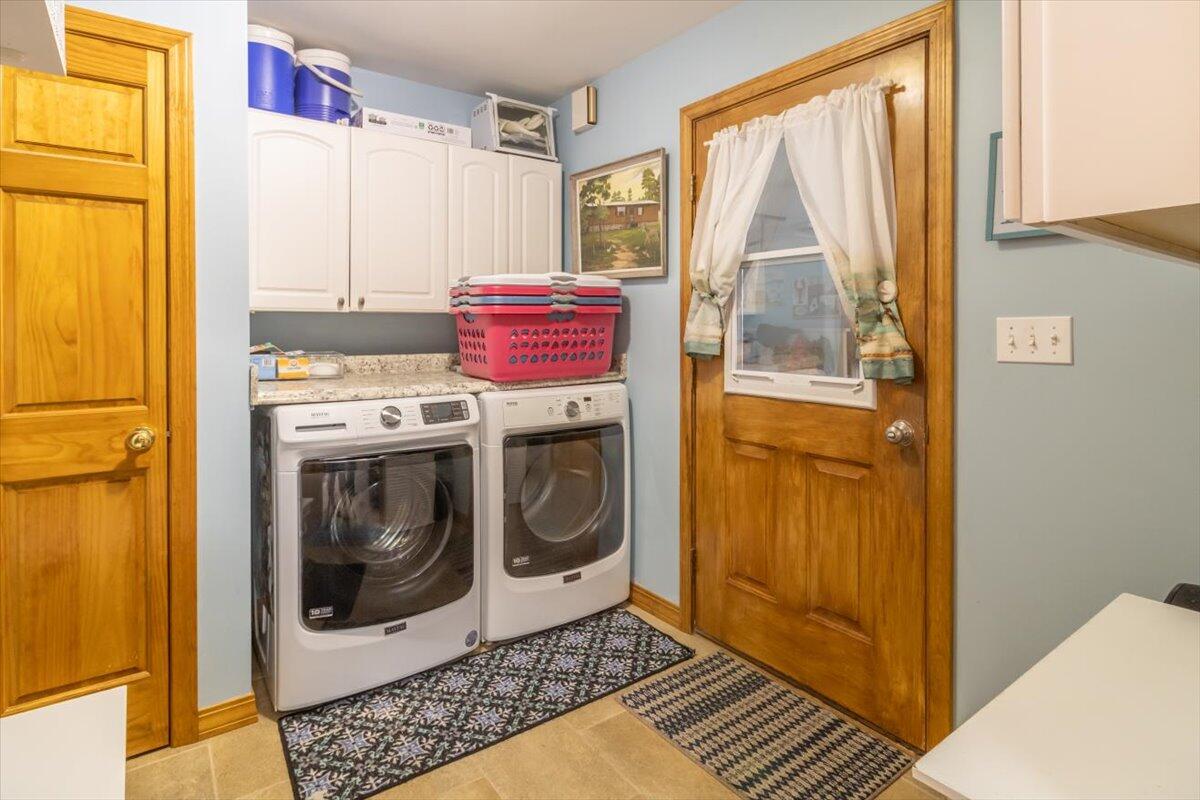 8 Mariners Reach Sullivan, ME 04664 - Photo 27 of 85 049-8 Mariners Reach Interiors-62