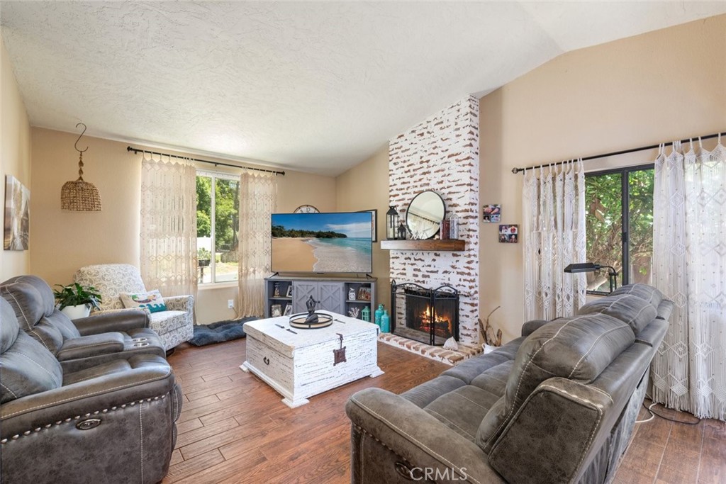 705 Old Bridge Road Fallbrook, CA 92028 - Photo 6 of 25