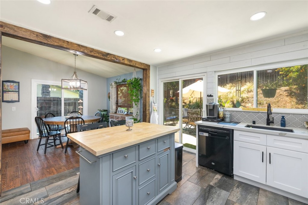 705 Old Bridge Road Fallbrook, CA 92028 - Photo 7 of 25