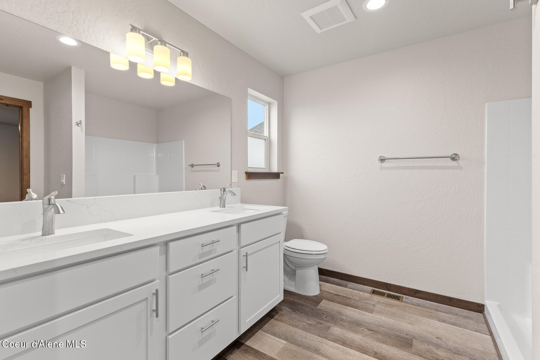 3594 Blaze Loop Post Falls, ID 83854 - Photo 16 of 29 3594NBlazeLoop-16