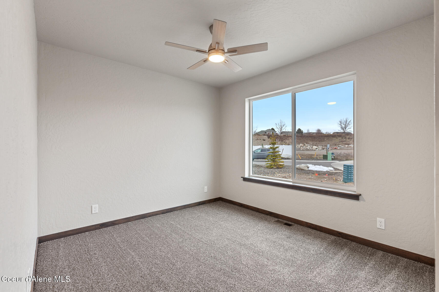 3594 Blaze Loop Post Falls, ID 83854 - Photo 19 of 29 3594NBlazeLoop-19