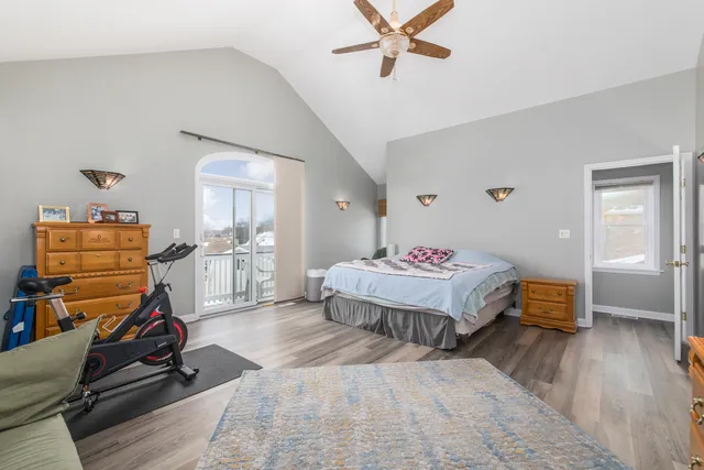 $560,000 | 7417 North Oleander Avenue, Chicago, IL 60631