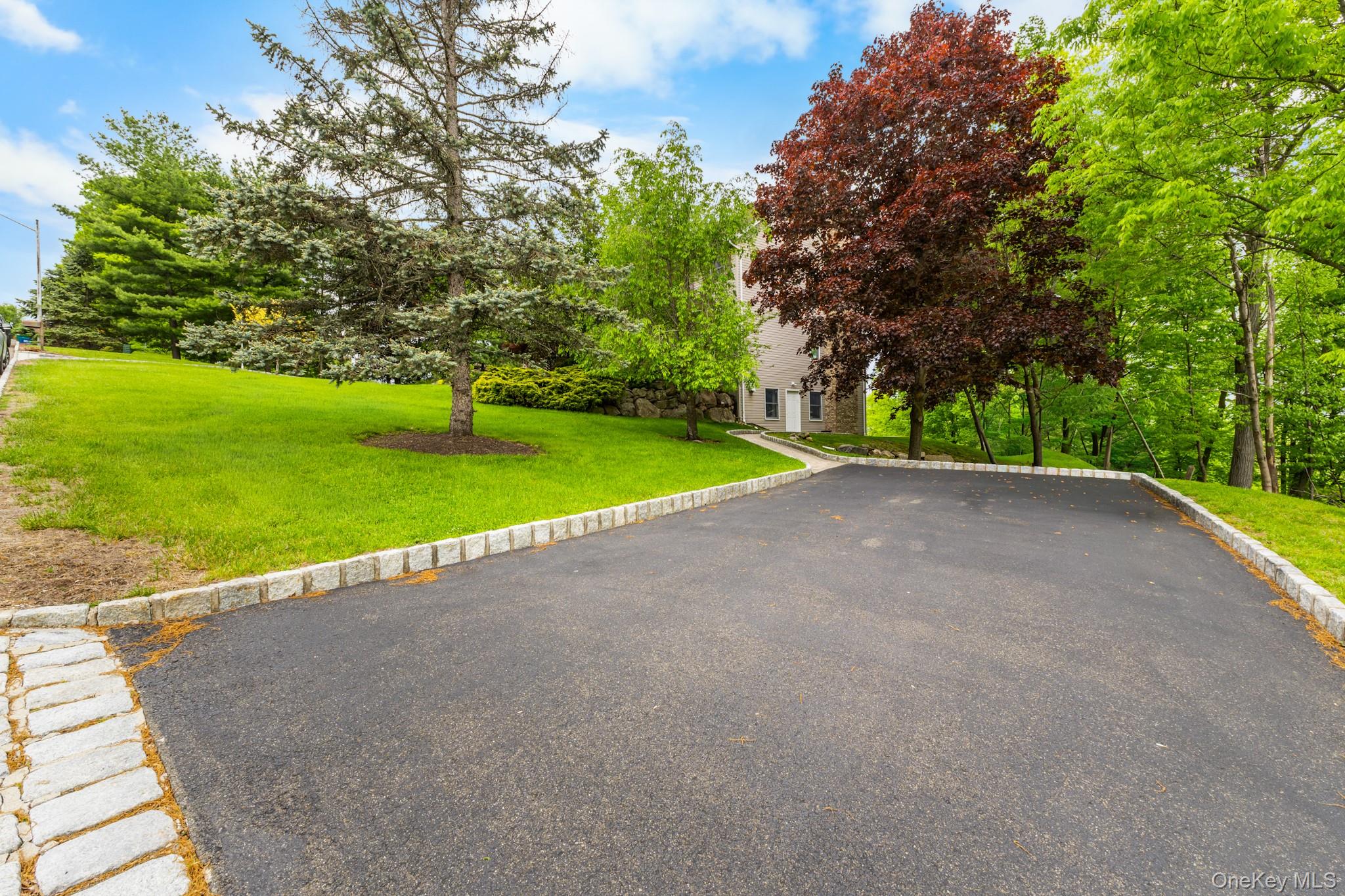 35 Pyngyp Road Stony Point, NY 10980 - Photo 33 of 35