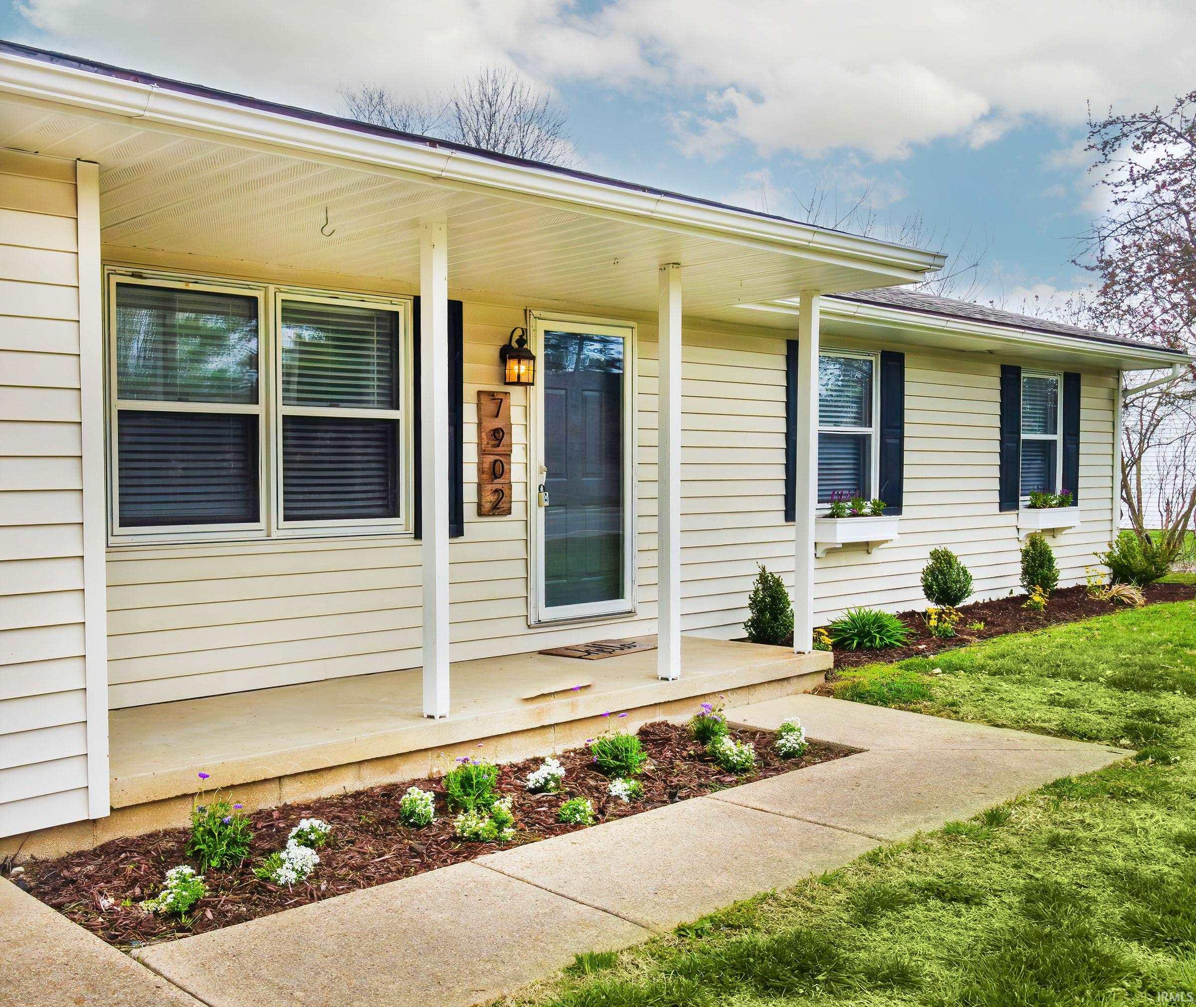 7902 Oak Grove Road Newburgh, IN 47630 - Photo 2 of 22 Gallery Image 2