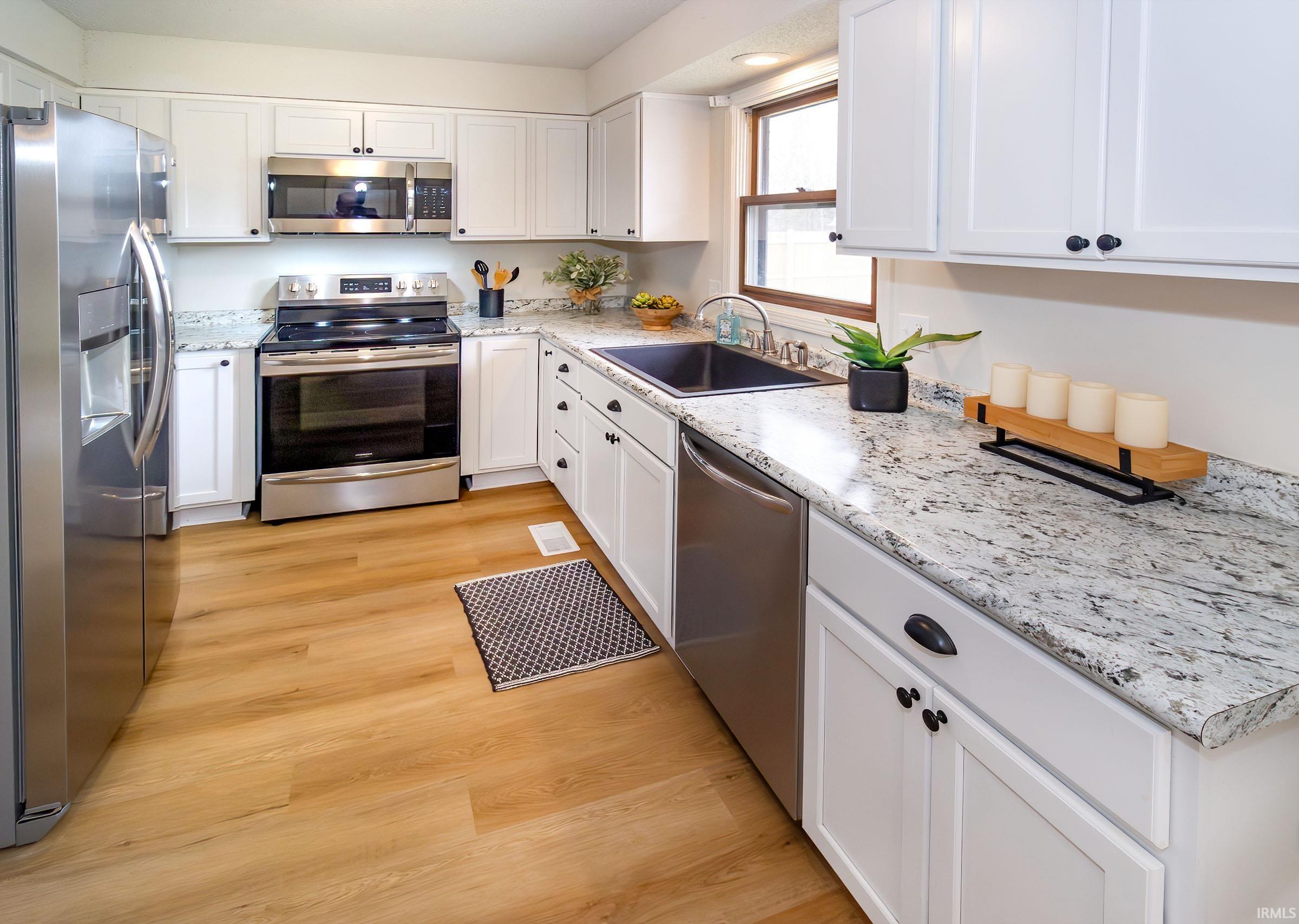 7902 Oak Grove Road Newburgh, IN 47630 - Photo 7 of 22 Gallery Image 7