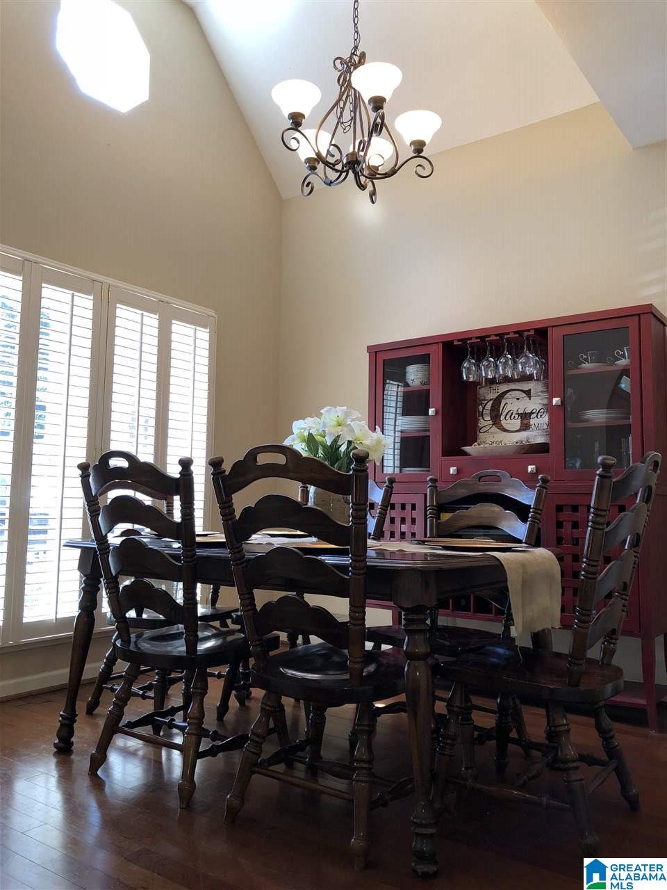 201 Cove Lane Pelham, AL 35124 - Photo 7 of 41