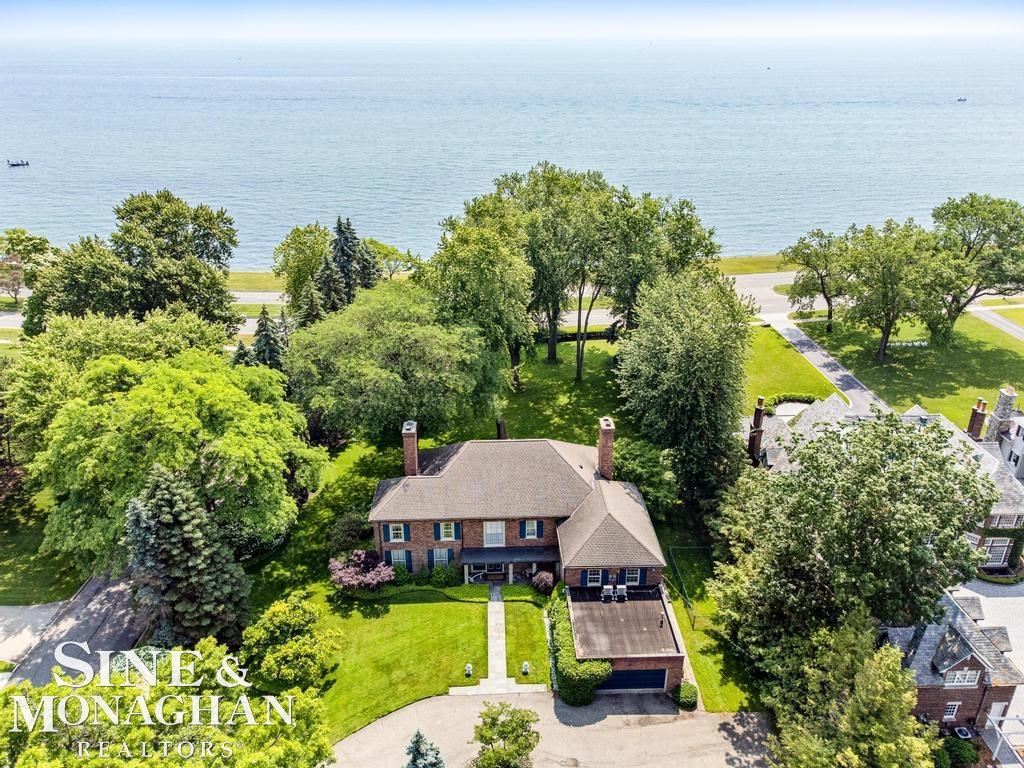 681 Lake Shore Road Grosse Pointe, MI 48236 - Photo 1 of 75 50114891.JPG