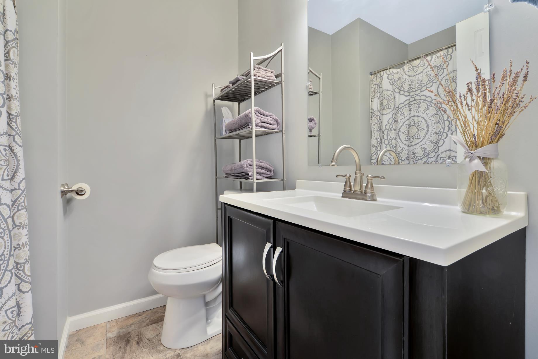 2654 Pleasant Hill Road Hanover, PA 17331 - Photo 12 of 26 Master Bath