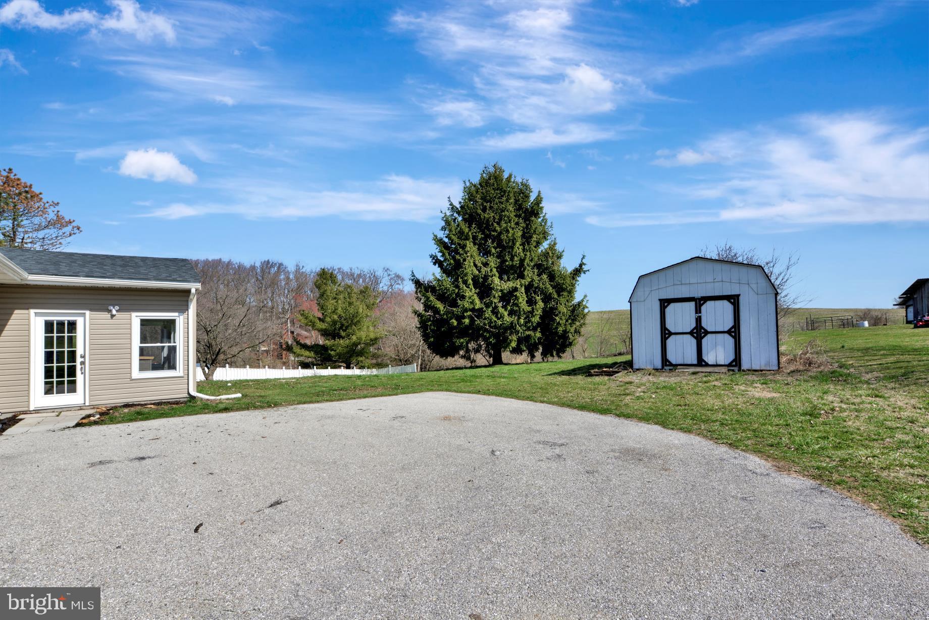 2654 Pleasant Hill Road Hanover, PA 17331 - Photo 22 of 26