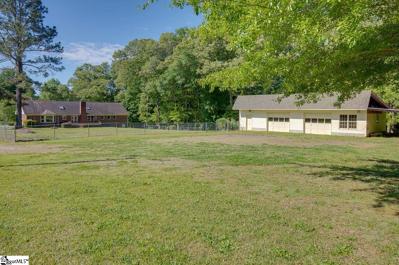 310 Major Road Piedmont, SC 29673 - Photo 4 of 32