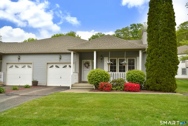 $389,000 | 61 Hawthorne Drive, Unit 61, Berlin, CT 06037