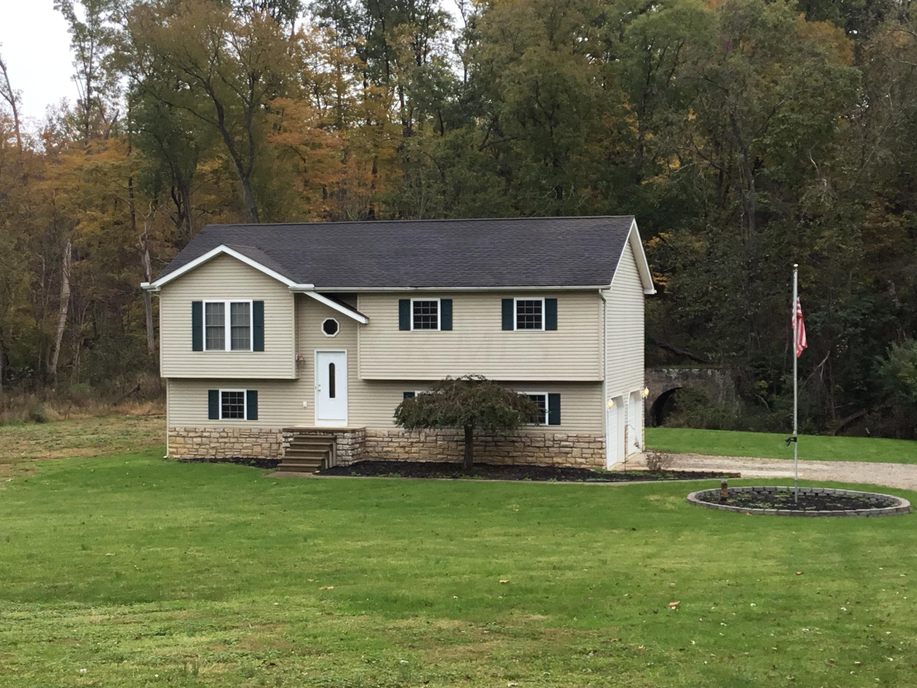 375 Hamburg Road Southwest Lancaster, OH 43130 - Photo 1 of 48
