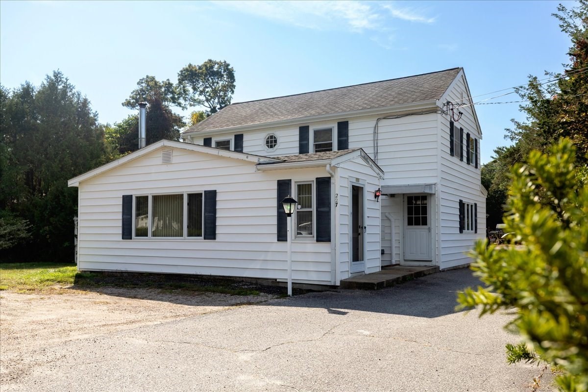 227 Bumps River Road Barnstable, MA 02655 - Photo 2 of 20 Gallery Image 2