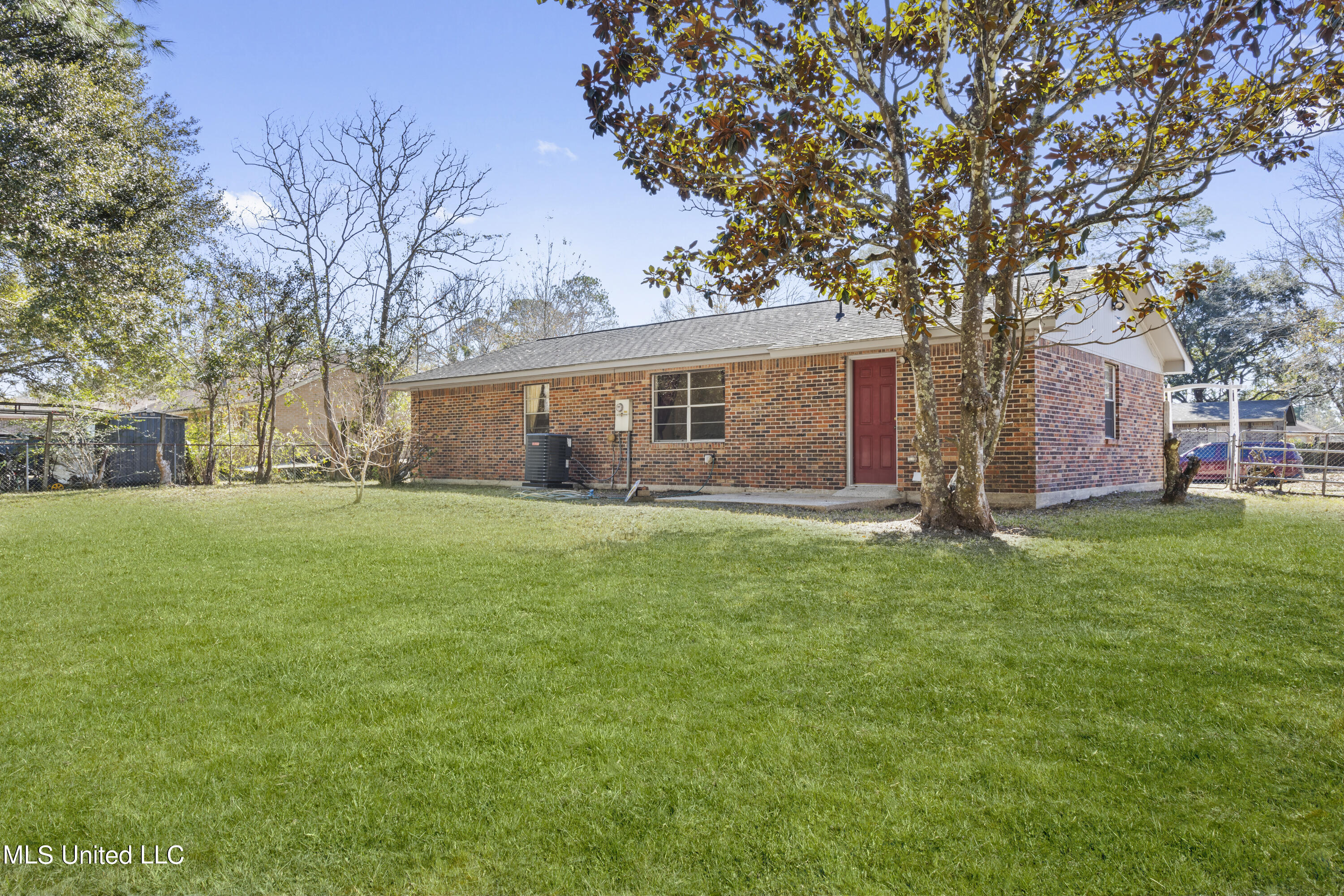 1516 Timber Lane Road Gautier, MS 39553 - Photo 21 of 25 021