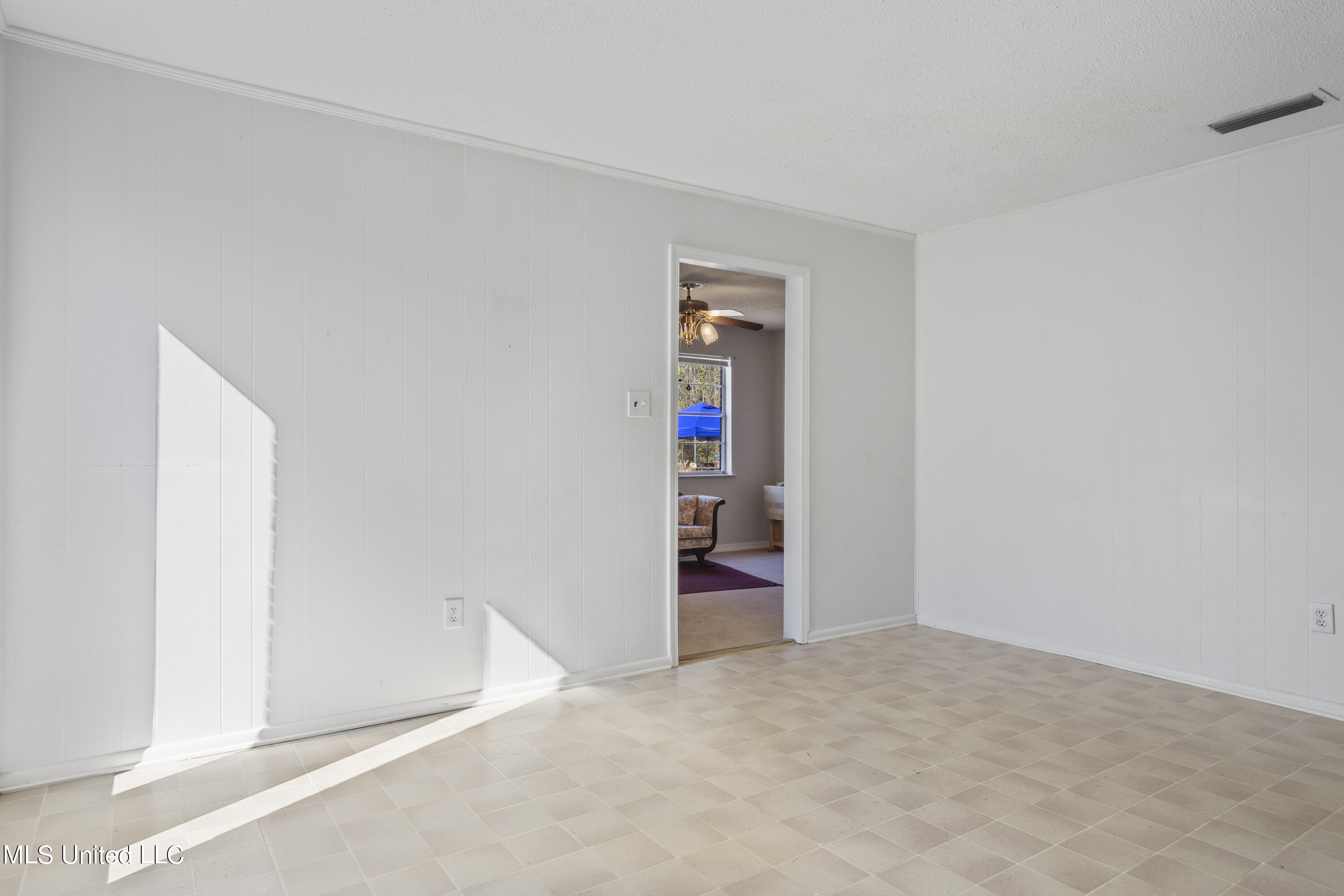 1516 Timber Lane Road Gautier, MS 39553 - Photo 8 of 25 008