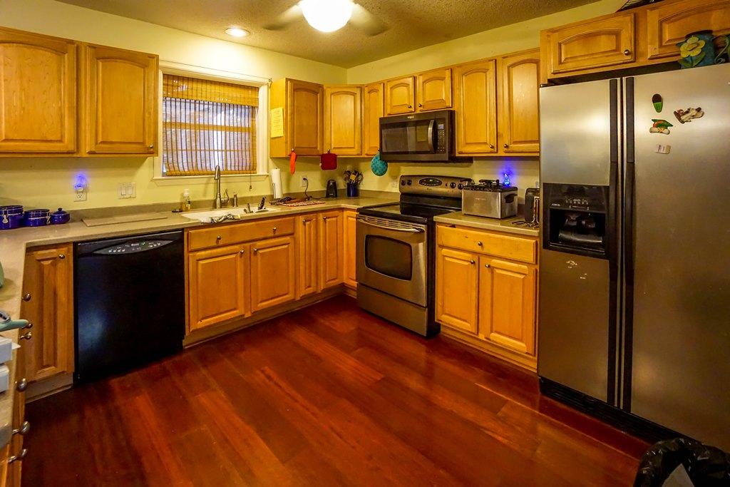 58 State Rd S-7-578 Beaufort, SC 29907 - Photo 13 of 37 13