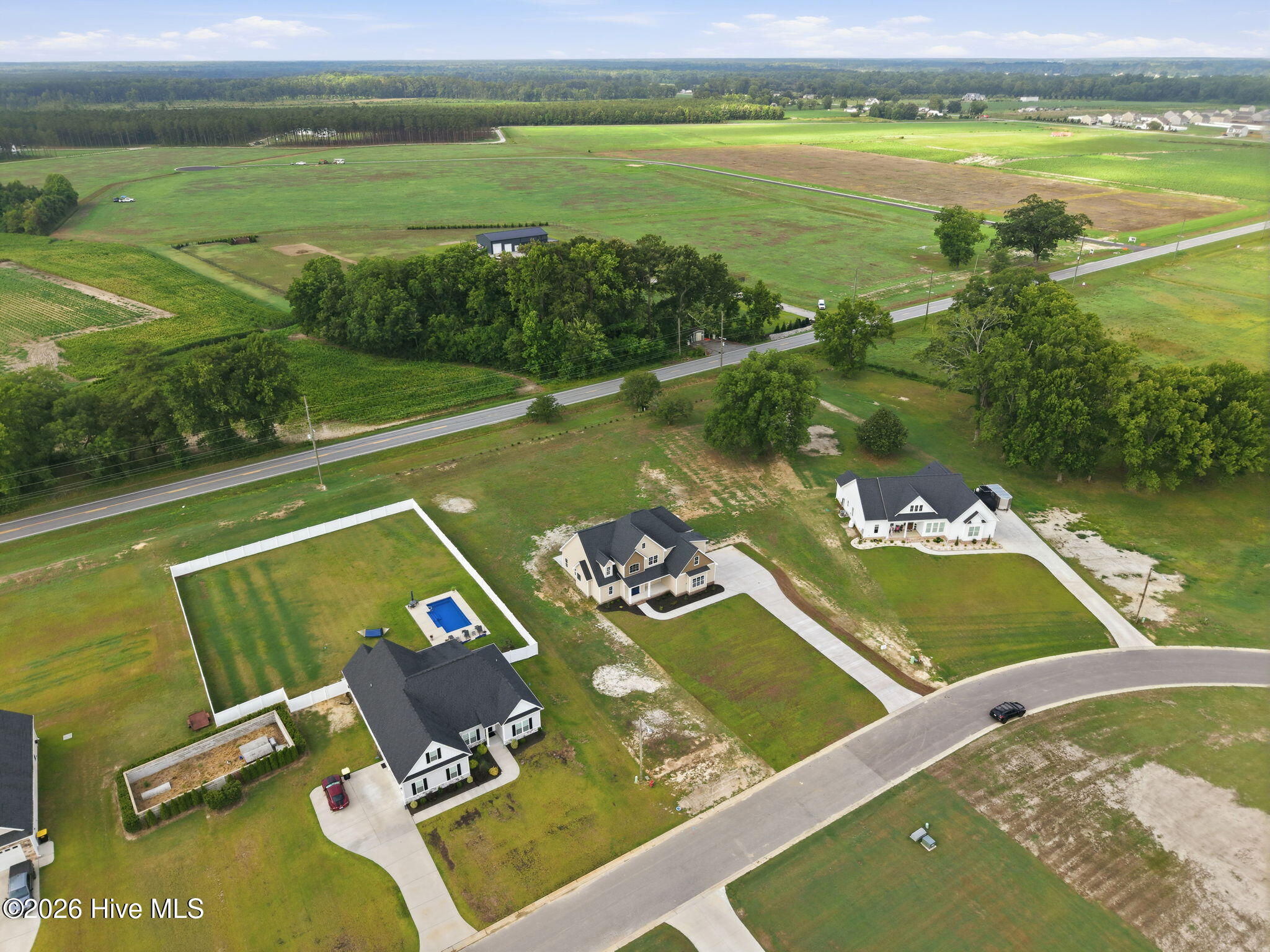 2094 Harris Ridge Road Winterville, NC 28590 - Photo 13 of 53 Gallery Image 13