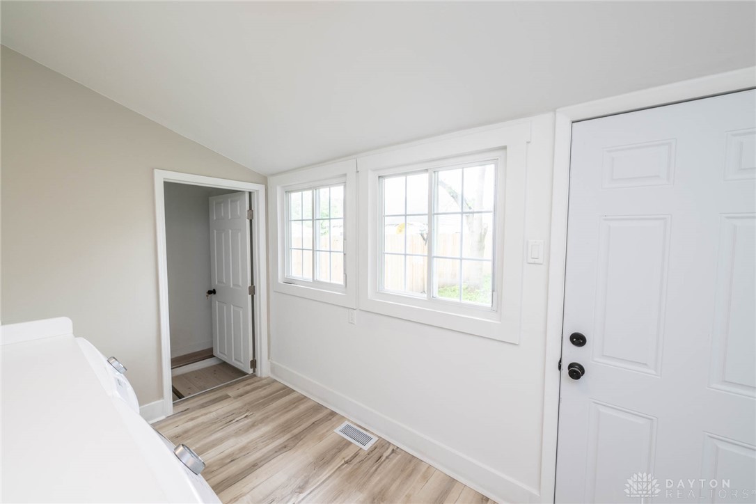 908 Cedar Street Springfield, OH 45504 - Photo 15 of 48