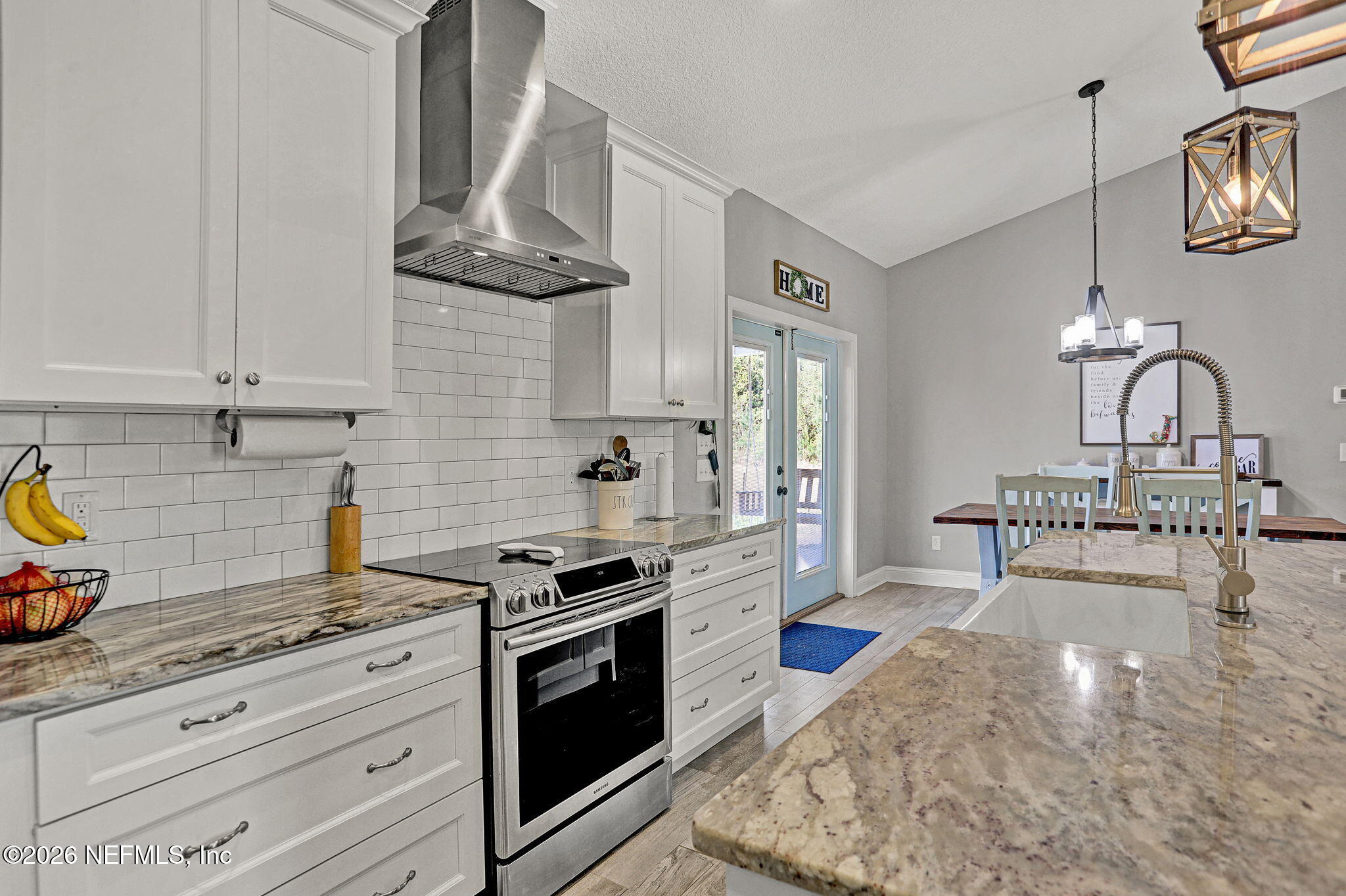 5608 Jones Creek Road Keystone Heights, FL 32656 - Photo 3 of 42 17-web-or-mls-IMG_2171