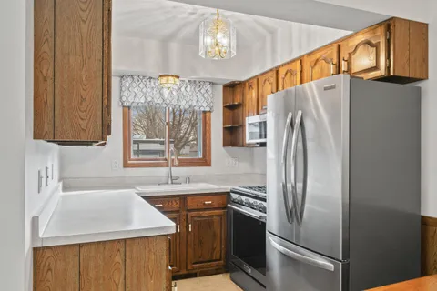 $200,000 | 620 Bowers Boulevard, Unit 4, Delavan, WI 53115