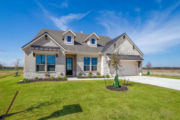 $520,000 | 445 Guadalupe Lane, Springtown, TX 76082