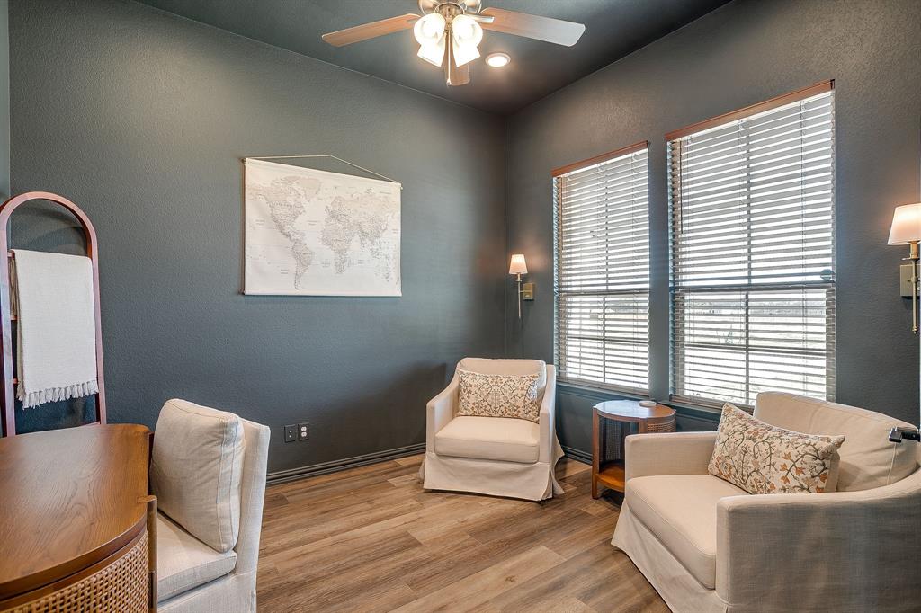 445 Guadalupe Lane Springtown, TX 76082 - Photo 6 of 40 Dedicated Office